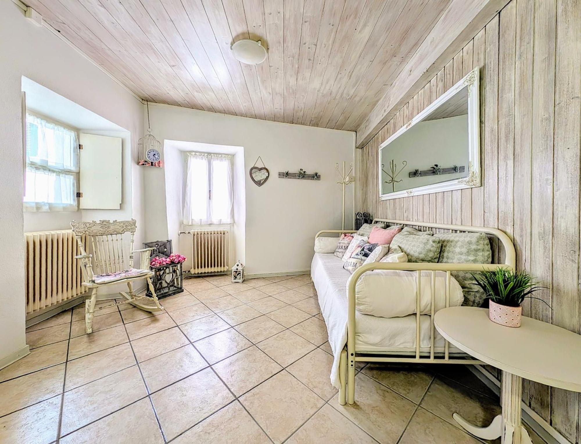 Appartamento Via Torrazza 19 Dongo Luaran gambar